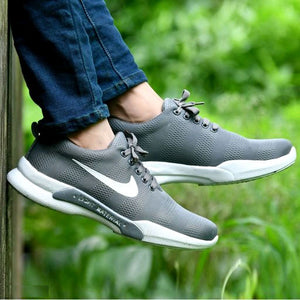 New Fashionable Stylish Men's Sports Shoes