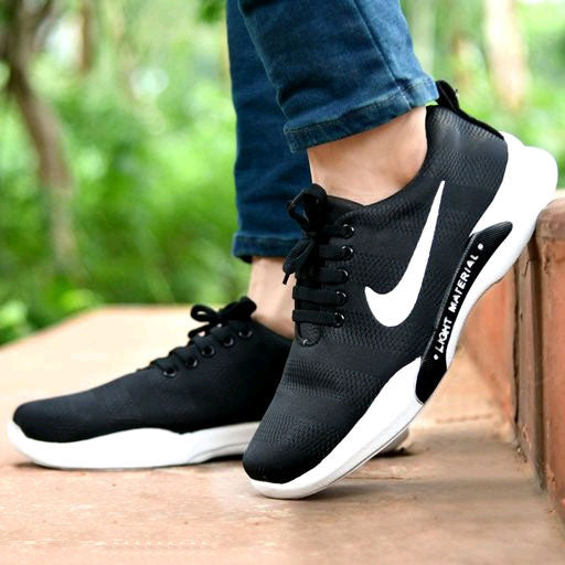 New Fashionable Stylish Men's Sports Shoes